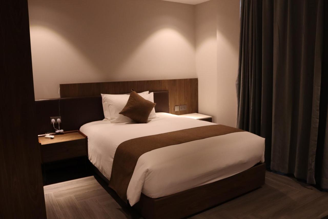 Zara Garden Hotel And Apartments Kampala Exterior foto